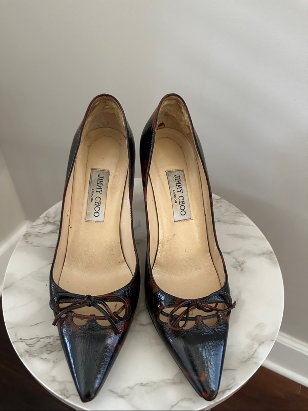 Jimmy Choo Black and Brown Patent Pointed-Toe Bow Pumps